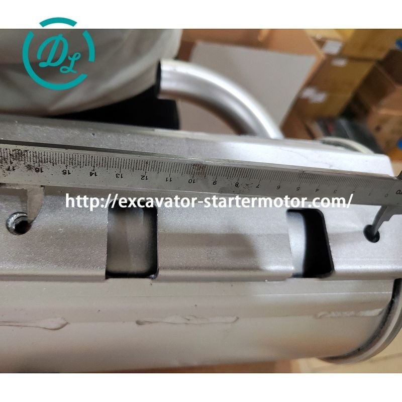 EexcavaStart DL RC461-42403 U30-5 엔진을 위한 발굴기 머플러 3