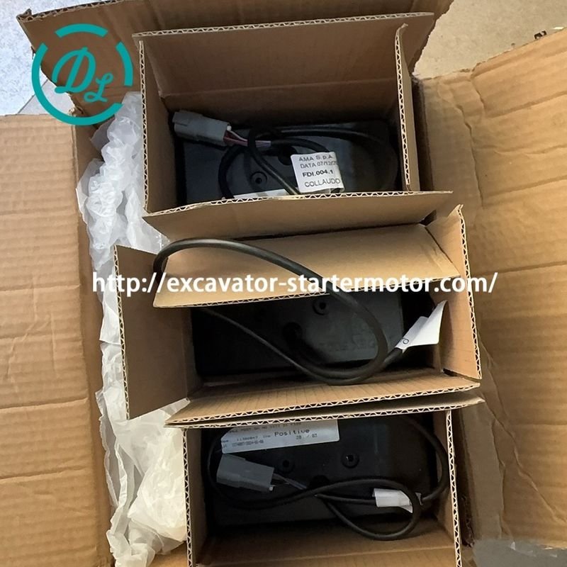 EexcavaStart راست چراغ عقب حفاری قطعات یدکی OEM 7225546 6