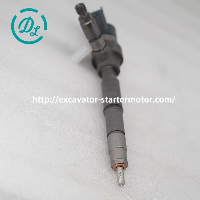 EexcavaStart Bosch Fuel Injector 0445110519 0445110275 for Benz Engine 1
