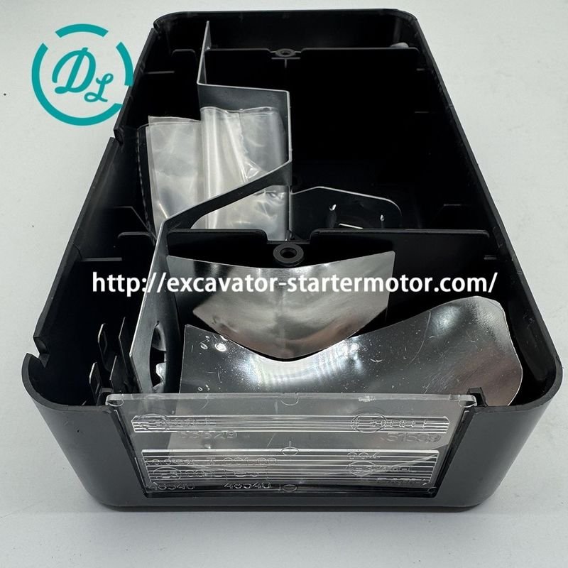 EexcavaStart อะไหล่รถขุด เลนส์ไฟสีแดง OEM 7030718 สำหรับ S450 453 2