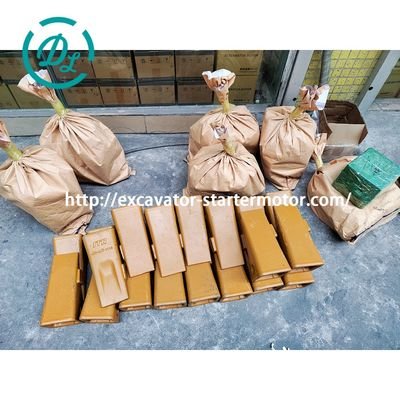 İyi bir fiyat. EexcavaStart Komatsu Yükleyici Dişi WA450 500 600 OEM 426-847-1110 çevrimiçi