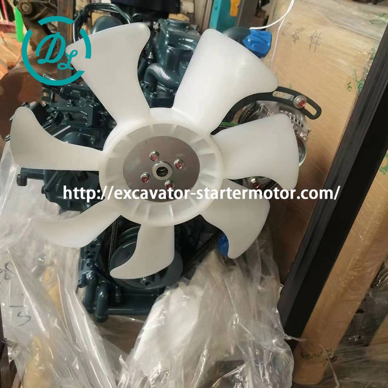 Khởi động m&aacute;y đ&agrave;o Kubota D1703-EDM Động cơ Diesel 18.2KW 2400 v&ograve;ng/ph&uacute;t U35 2